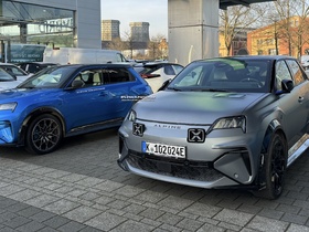 Alpine A290 Forum GT Lack dolomit grau satiniert